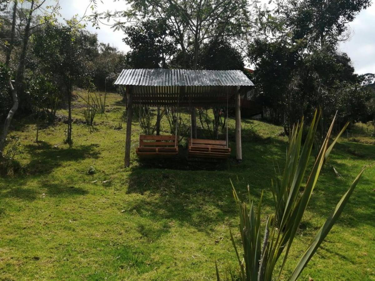 Jardin Colibri Rnt 33633 Villa Гуатавита Екстериор снимка